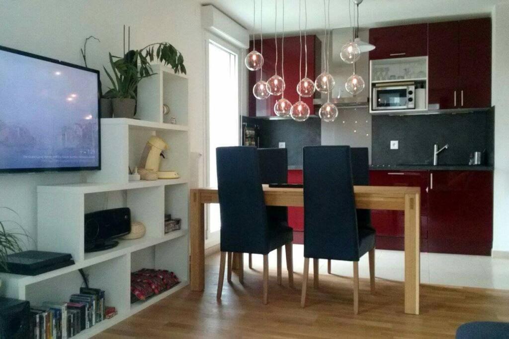 Cozy & Quiet Getaway Just 300M From Paris With Free Private Parking Διαμέρισμα Gentilly Εξωτερικό φωτογραφία